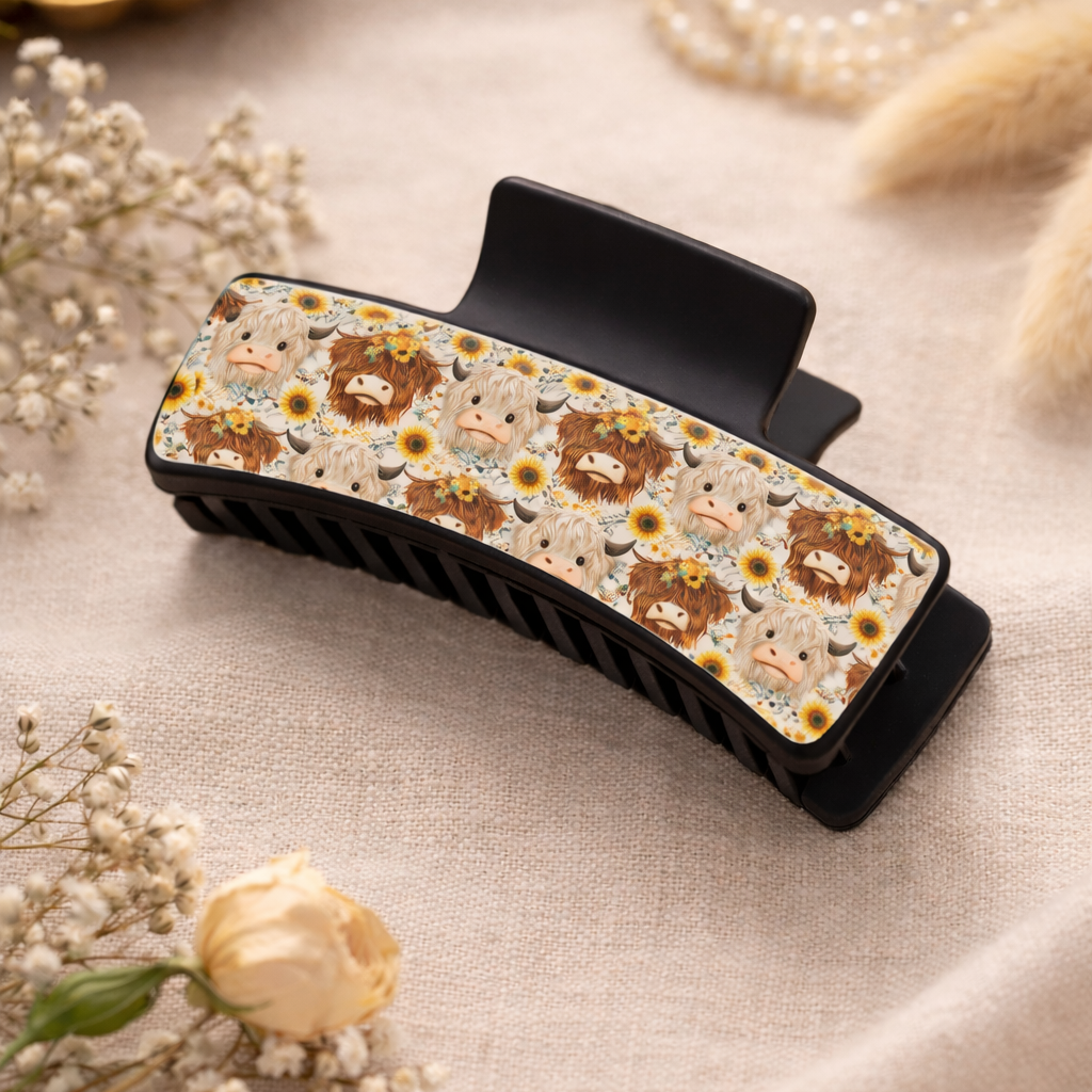Highland Cow Sunflower Claw Clip – Handmade Floral Hair Accessory